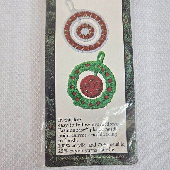 Vintage Caron Christmas Wreath Ornaments Needlepoint Kit 2 Pack 3" Diameter - Picture 2 of 3